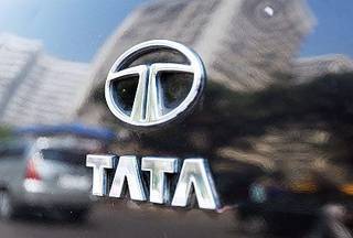 Tata plans passenger cars, commercial vehicle dealership merger